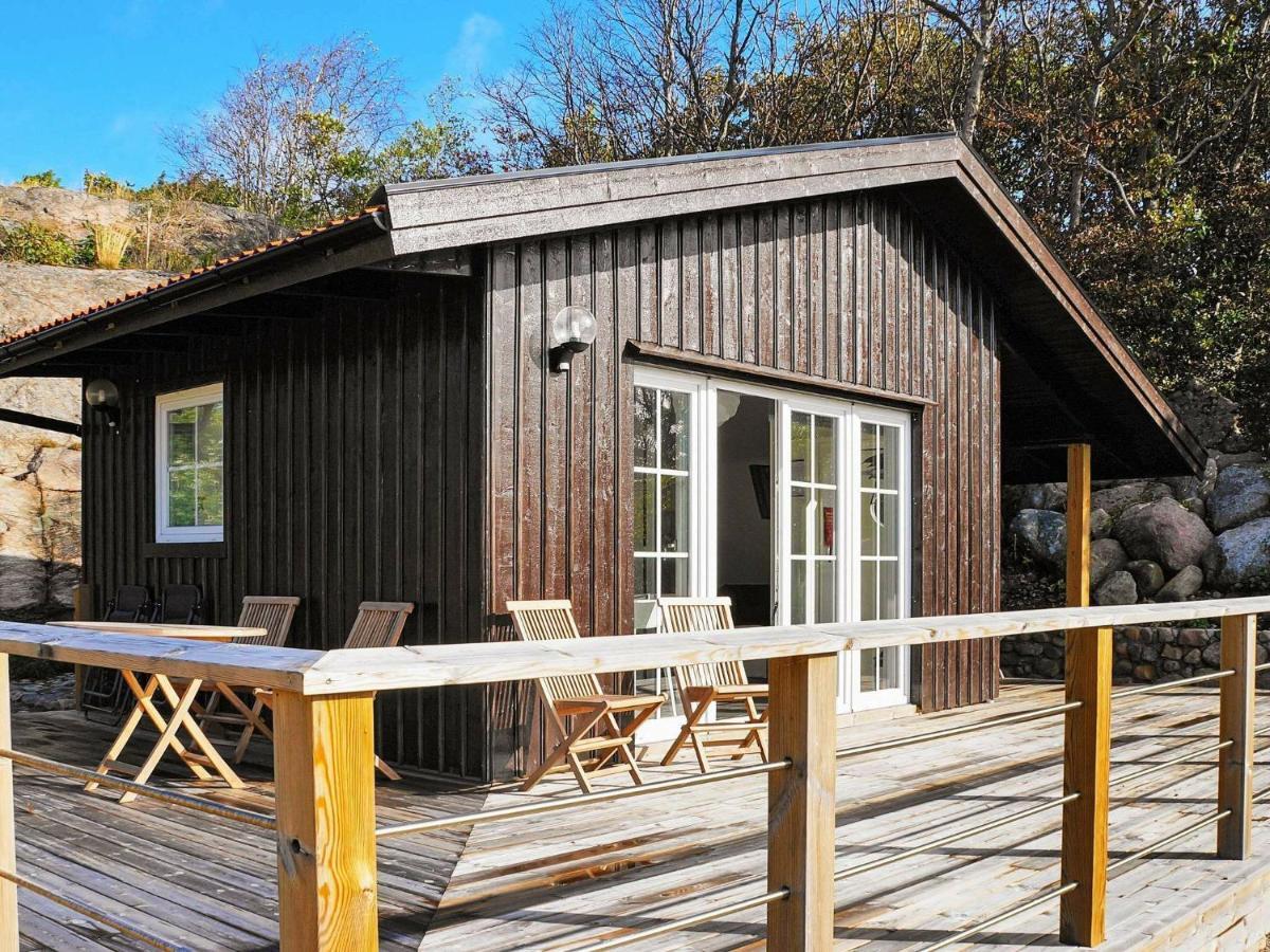 4 Person Holiday Home In Sk Rhamn Шерхамн Экстерьер фото